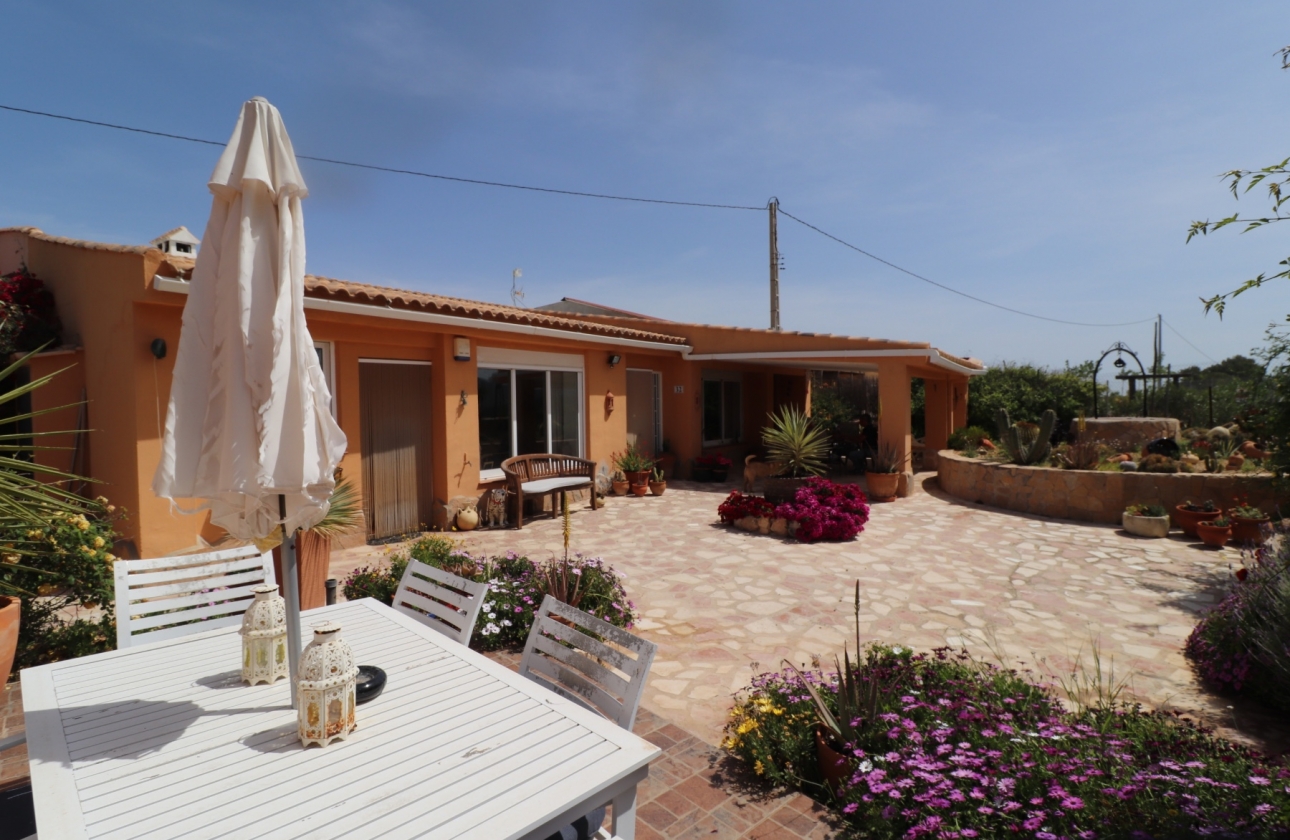 Wiederverkauf - 5. Finca / Country Property - Hondón de las Nieves - La Canalosa