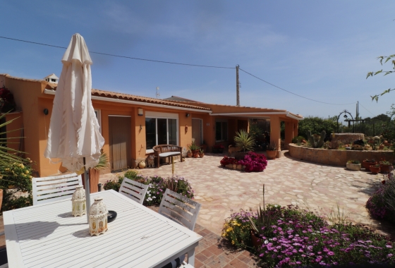 Wiederverkauf - 5. Finca / Country Property - Hondón de las Nieves - La Canalosa