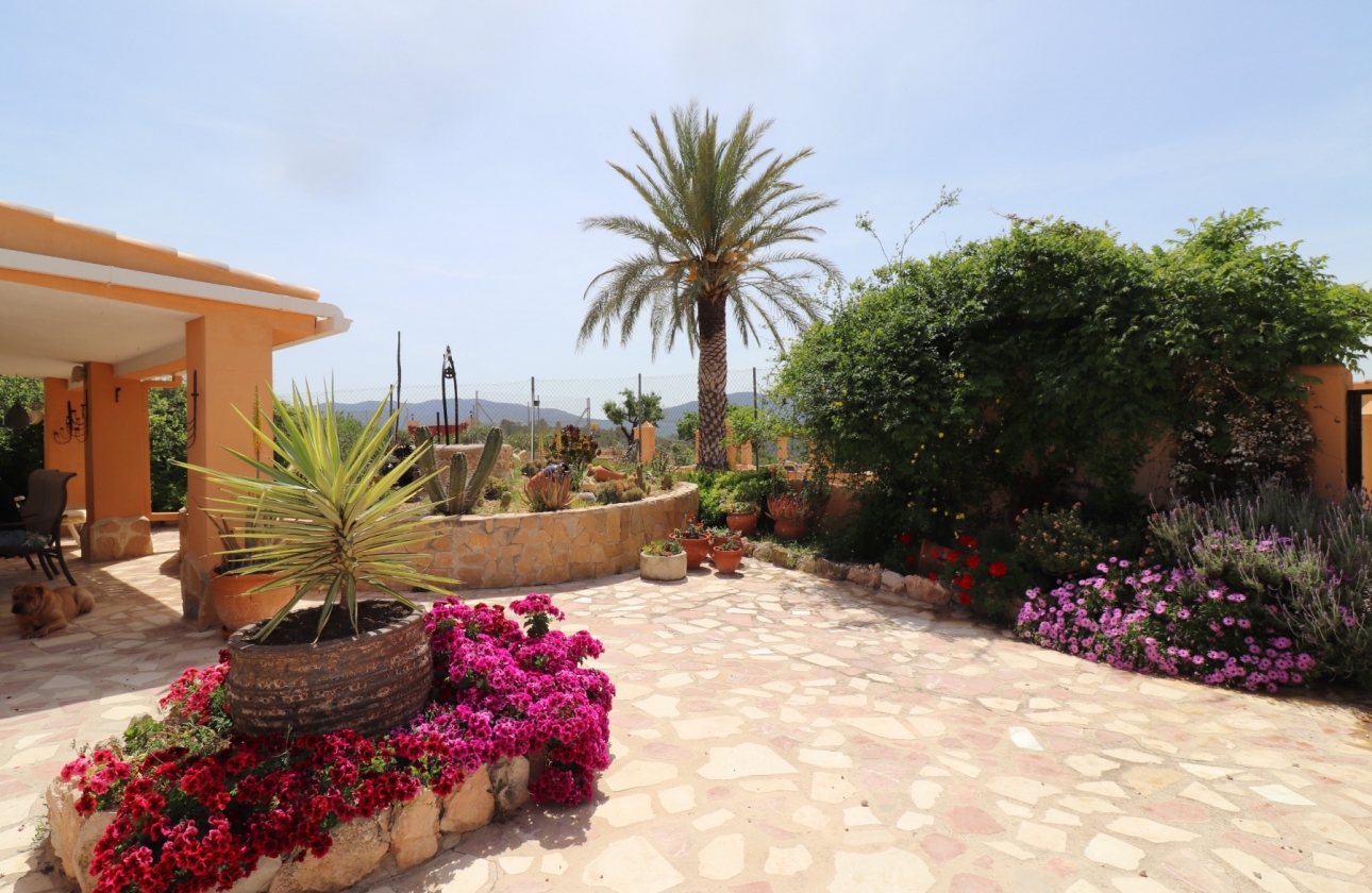 Wiederverkauf - 5. Finca / Country Property - Hondón de las Nieves - La Canalosa