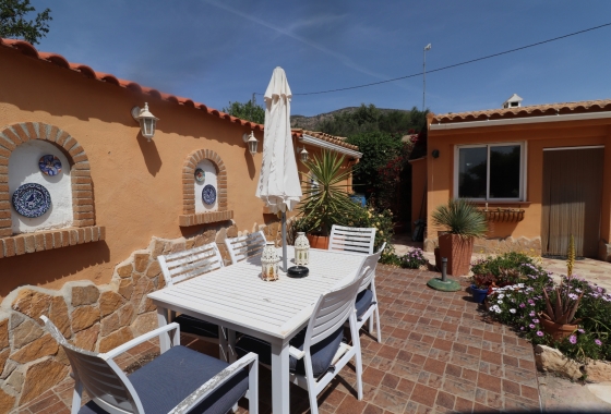 Wiederverkauf - 5. Finca / Country Property - Hondón de las Nieves - La Canalosa