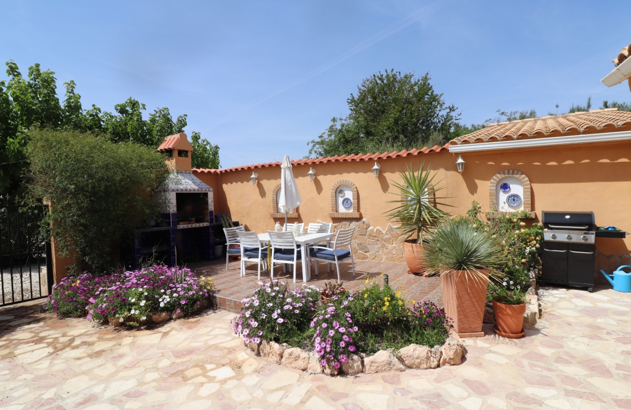 Wiederverkauf - 5. Finca / Country Property - Hondón de las Nieves - La Canalosa