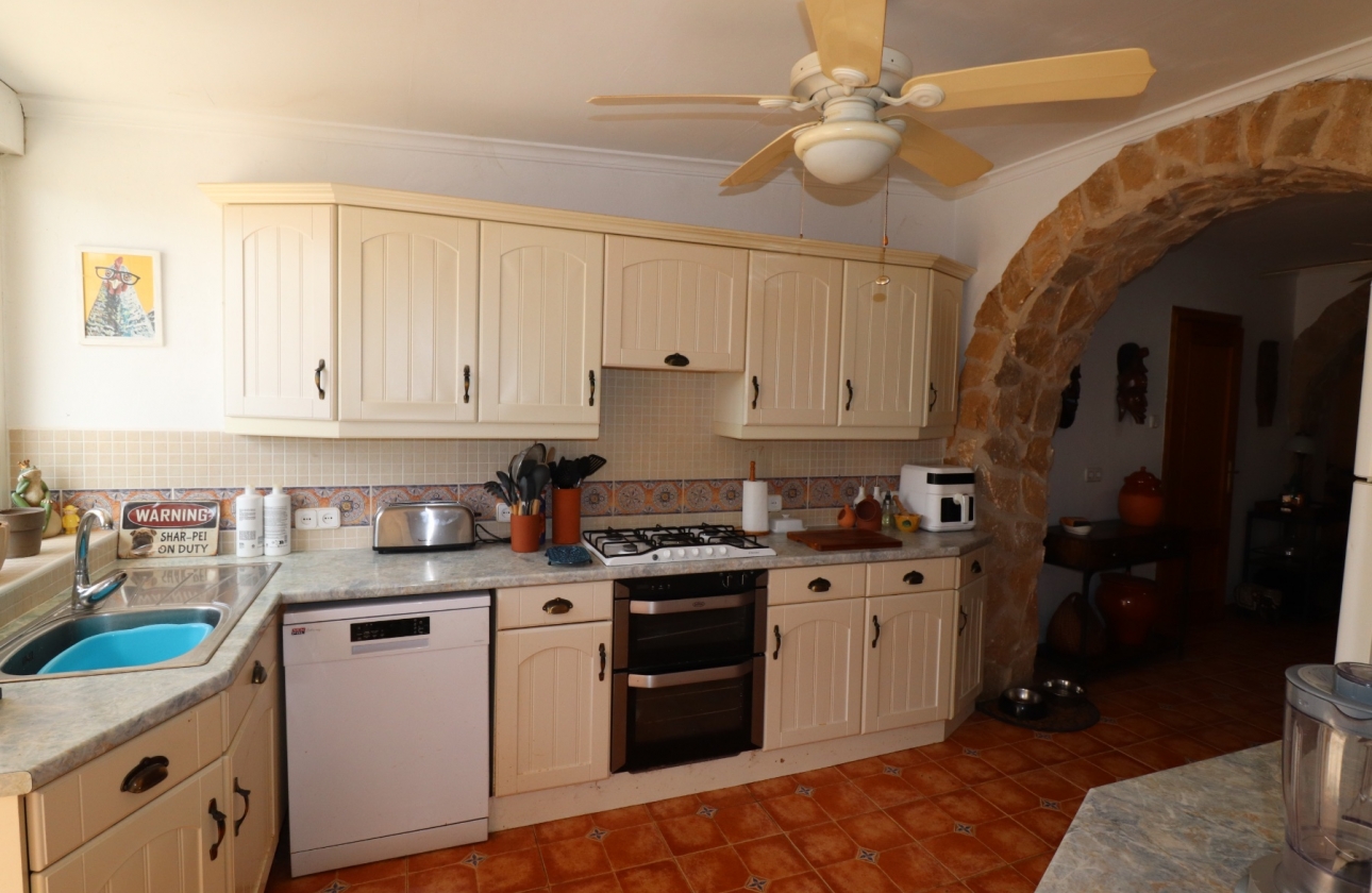Wiederverkauf - 5. Finca / Country Property - Hondón de las Nieves - La Canalosa