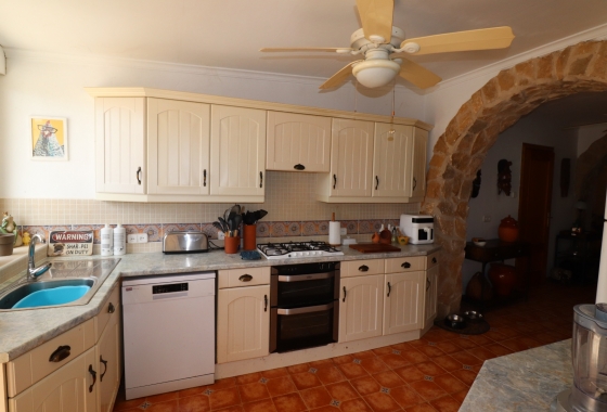 Wiederverkauf - 5. Finca / Country Property - Hondón de las Nieves - La Canalosa
