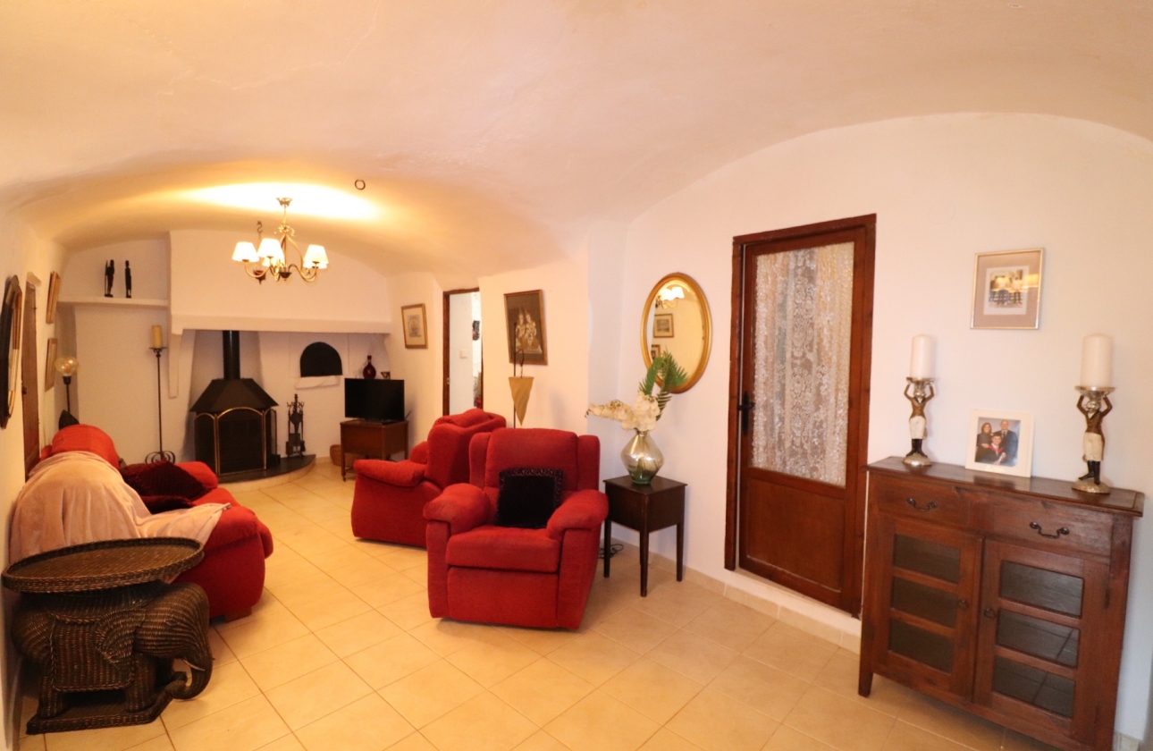 Wiederverkauf - 5. Finca / Country Property - Hondón de las Nieves - La Canalosa