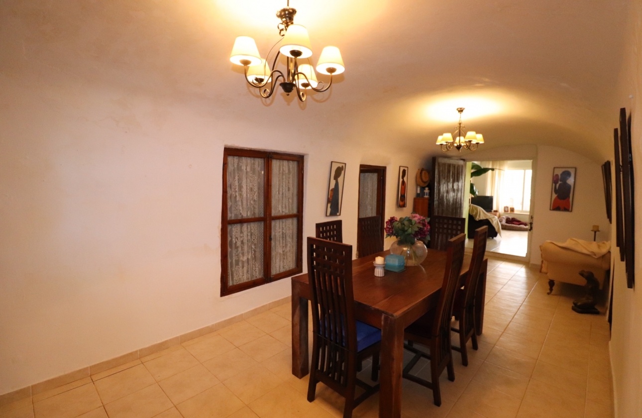 Wiederverkauf - 5. Finca / Country Property - Hondón de las Nieves - La Canalosa
