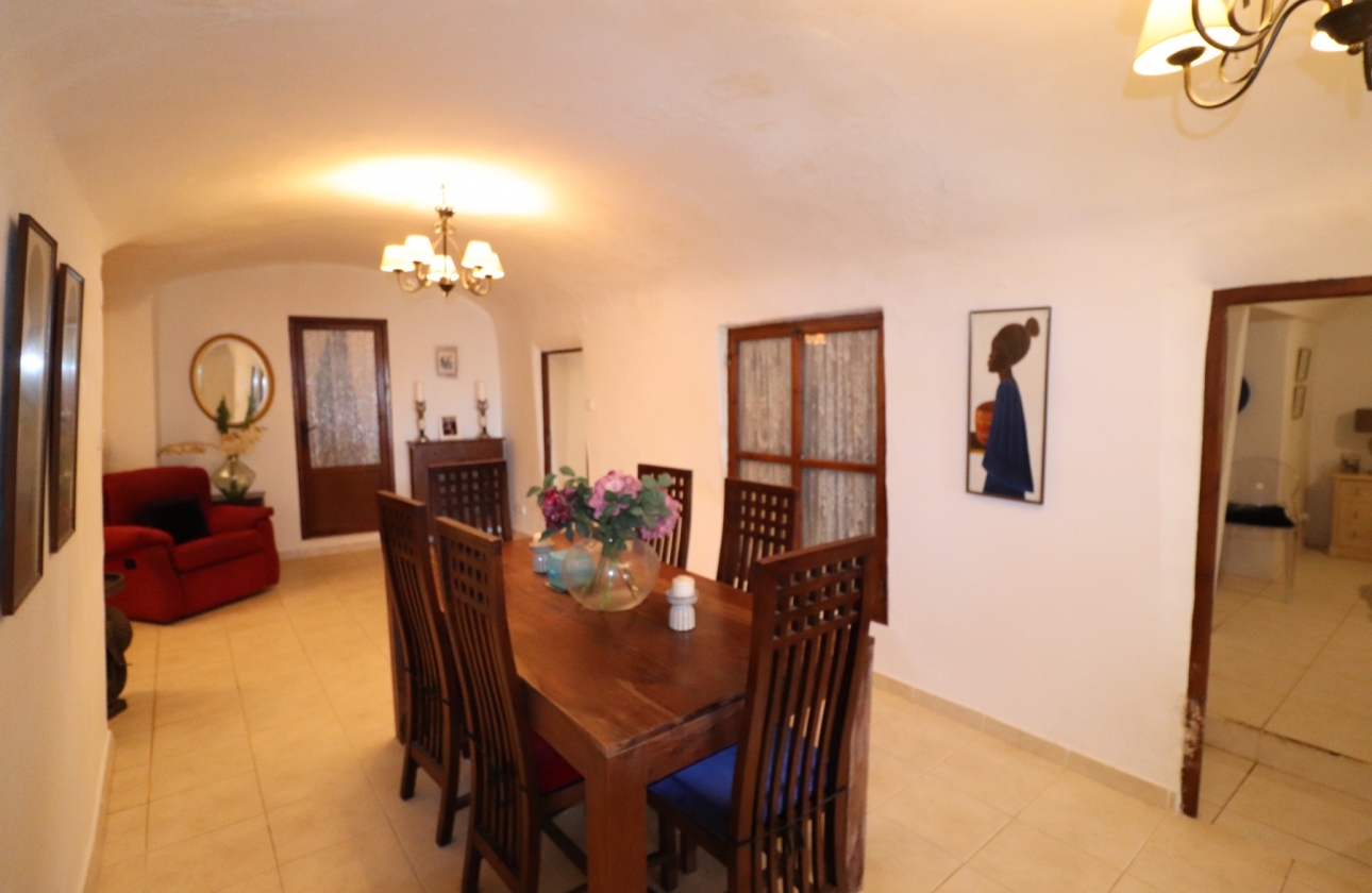Wiederverkauf - 5. Finca / Country Property - Hondón de las Nieves - La Canalosa