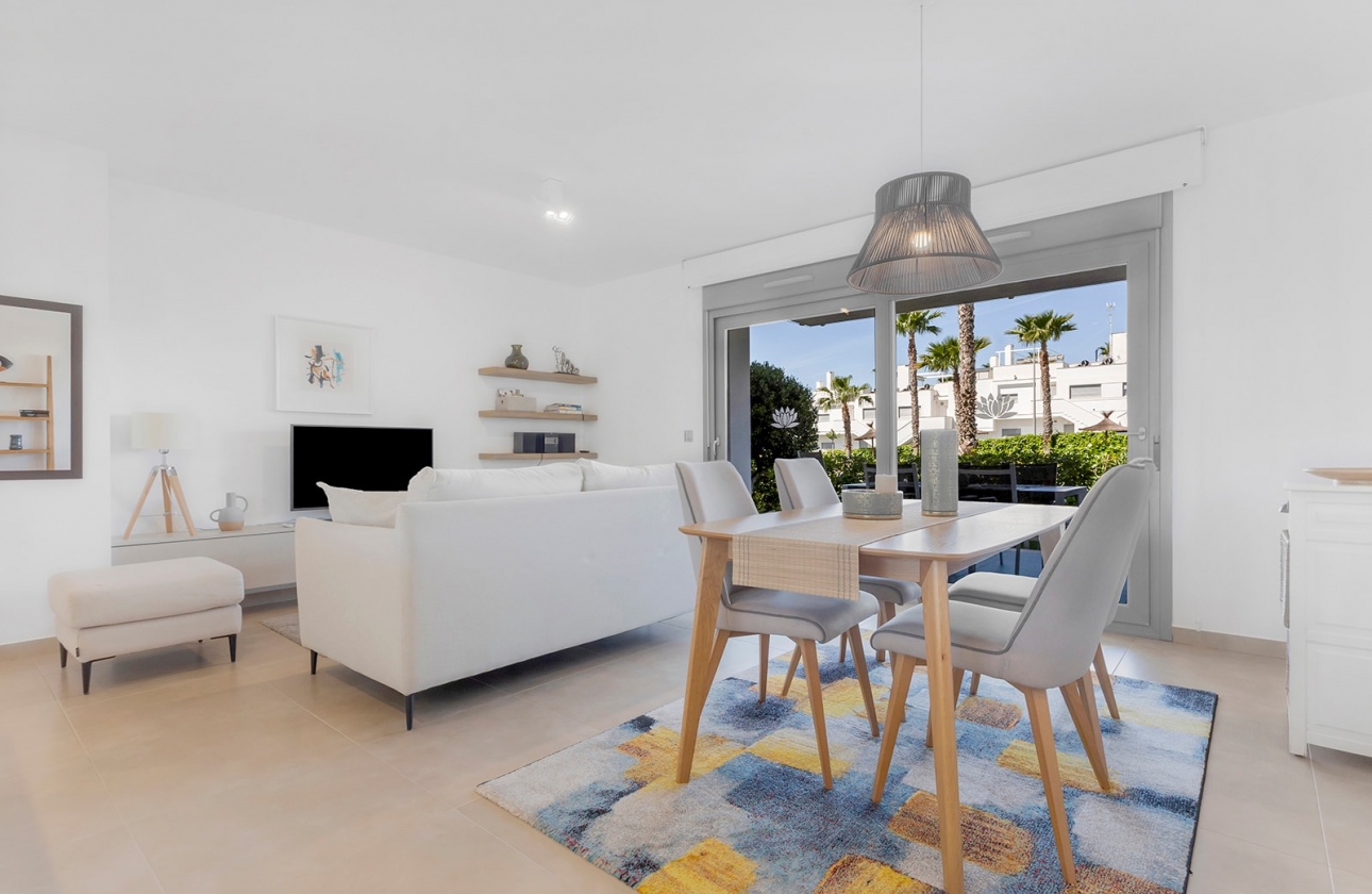Resale - Apartment / flat - Vistabella Golf