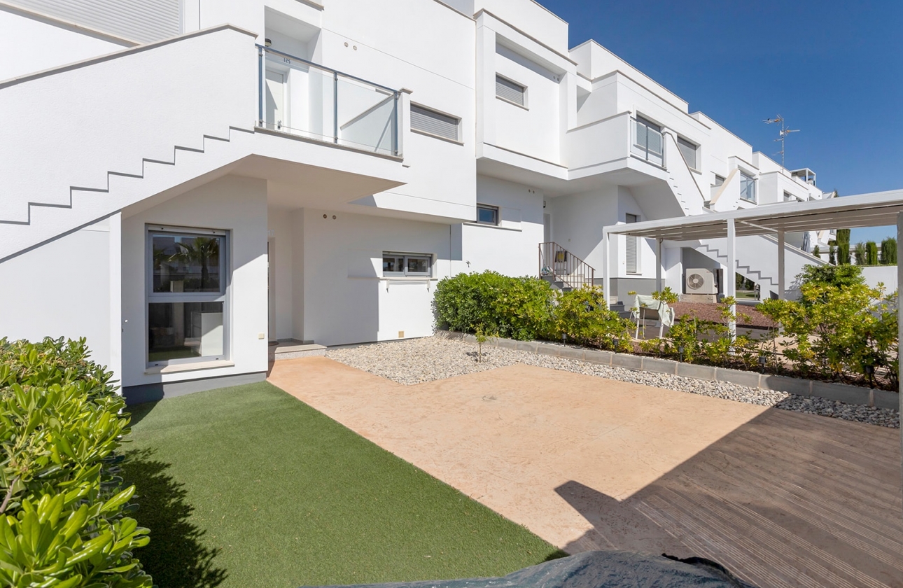 Resale - Apartment / flat - Vistabella Golf