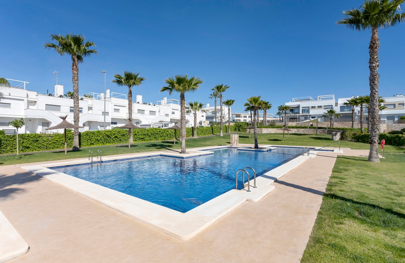 Resale - Apartment / flat - Vistabella Golf