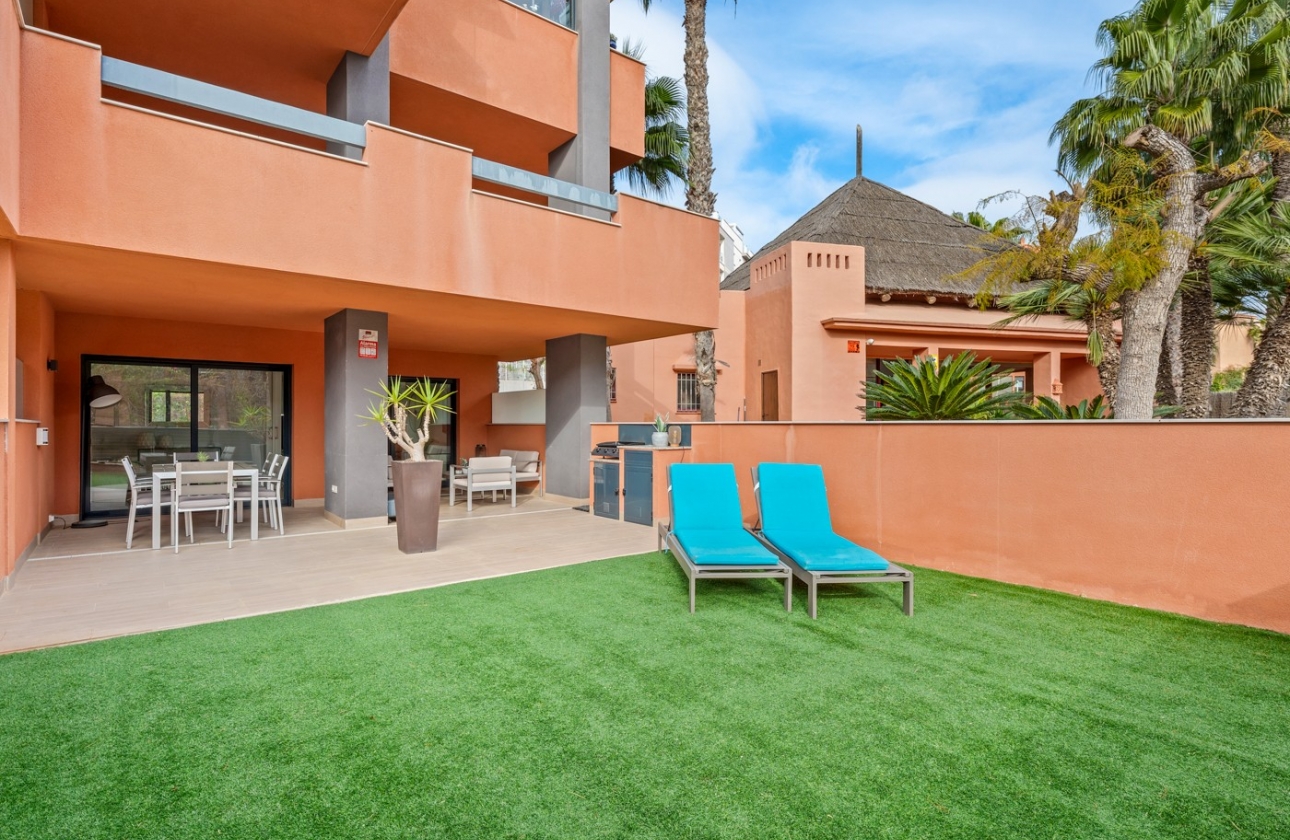 Wiederverkauf - Wohnung - Orihuela Costa - Villamartín