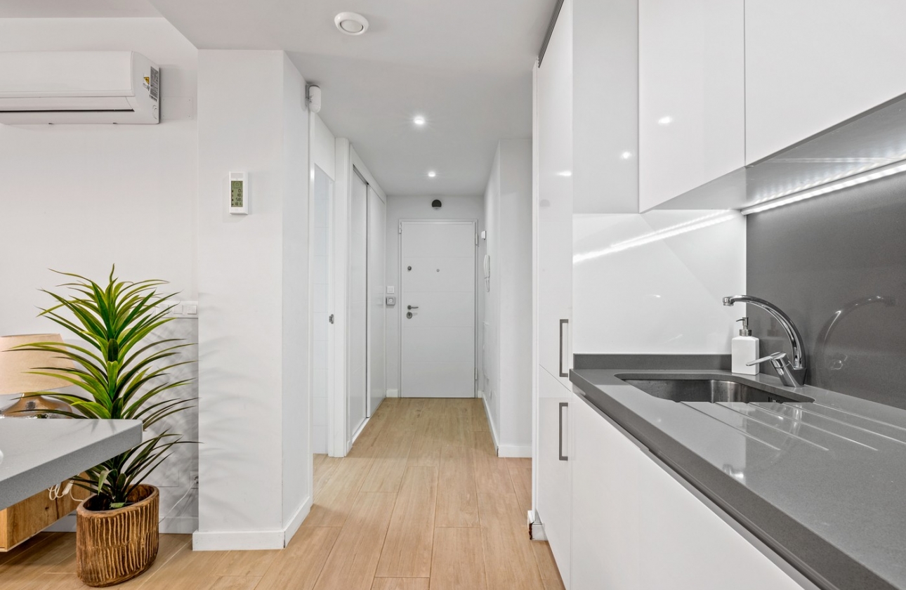 Wiederverkauf - Wohnung - Orihuela Costa - Villamartín