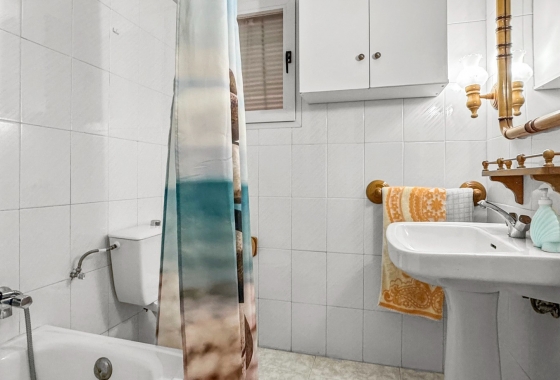 Wiederverkauf - Wohnung - Torrevieja - Playa de los Locos