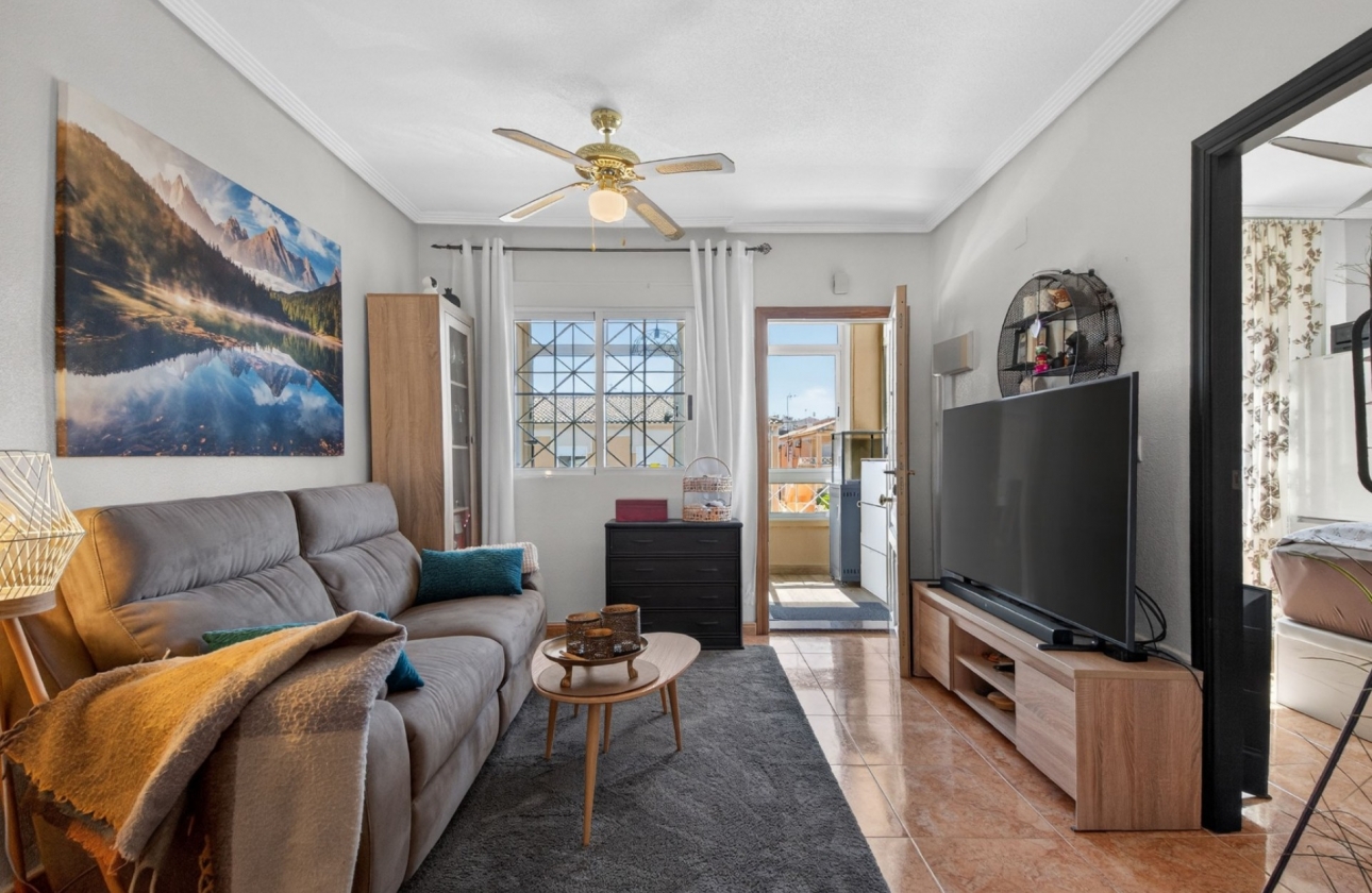 Wiederverkauf - Wohnung - Torrevieja - Aguas Nuevas