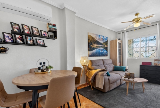 Wiederverkauf - Wohnung - Torrevieja - Aguas Nuevas