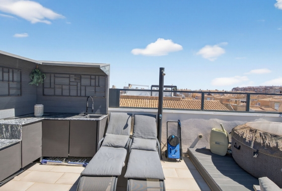 Wiederverkauf - Wohnung - Torrevieja - Aguas Nuevas