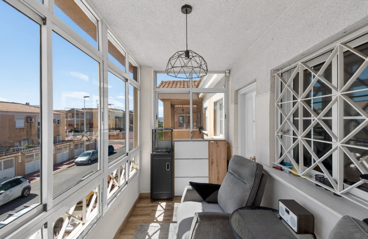 Wiederverkauf - Wohnung - Torrevieja - Aguas Nuevas