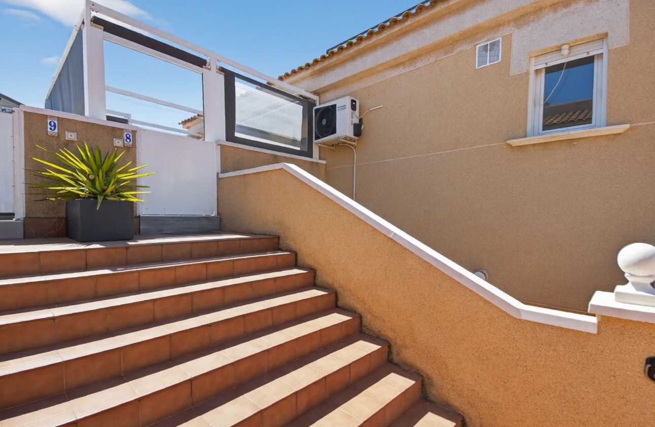 Wiederverkauf - Wohnung - Torrevieja - Aguas Nuevas