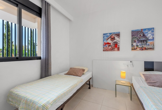 Wiederverkauf - Wohnung - Orihuela Costa - La Zenia