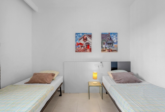 Wiederverkauf - Wohnung - Orihuela Costa - La Zenia