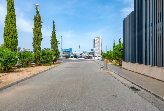 Wiederverkauf - Wohnung - Orihuela Costa - La Zenia
