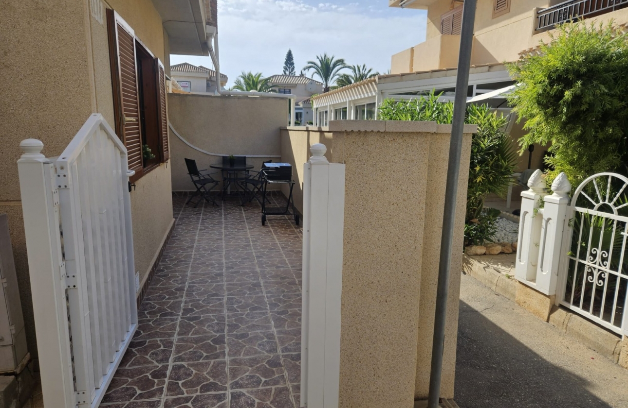 Wiederverkauf - Wohnung - Orihuela Costa - Playa Flamenca
