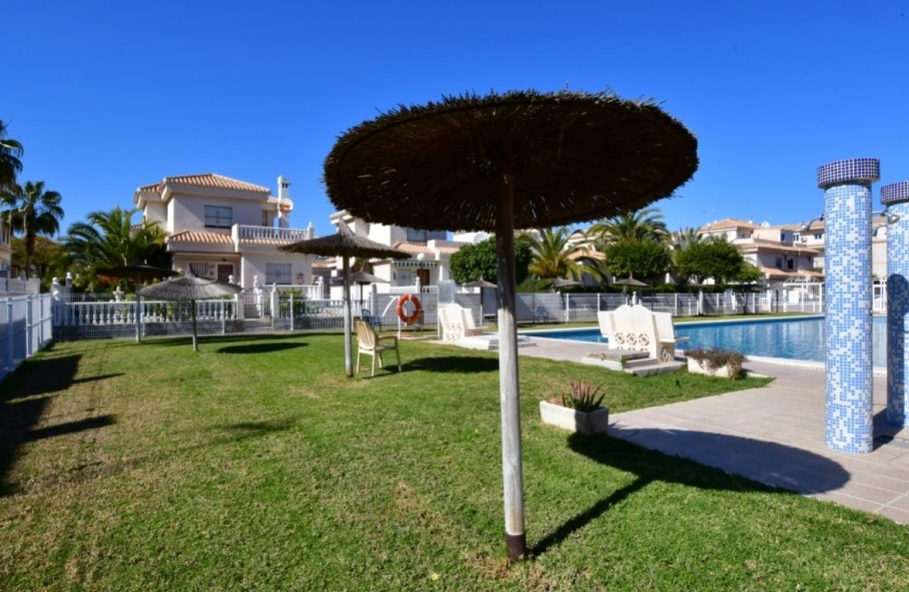 Wiederverkauf - Wohnung - Orihuela Costa - Playa Flamenca