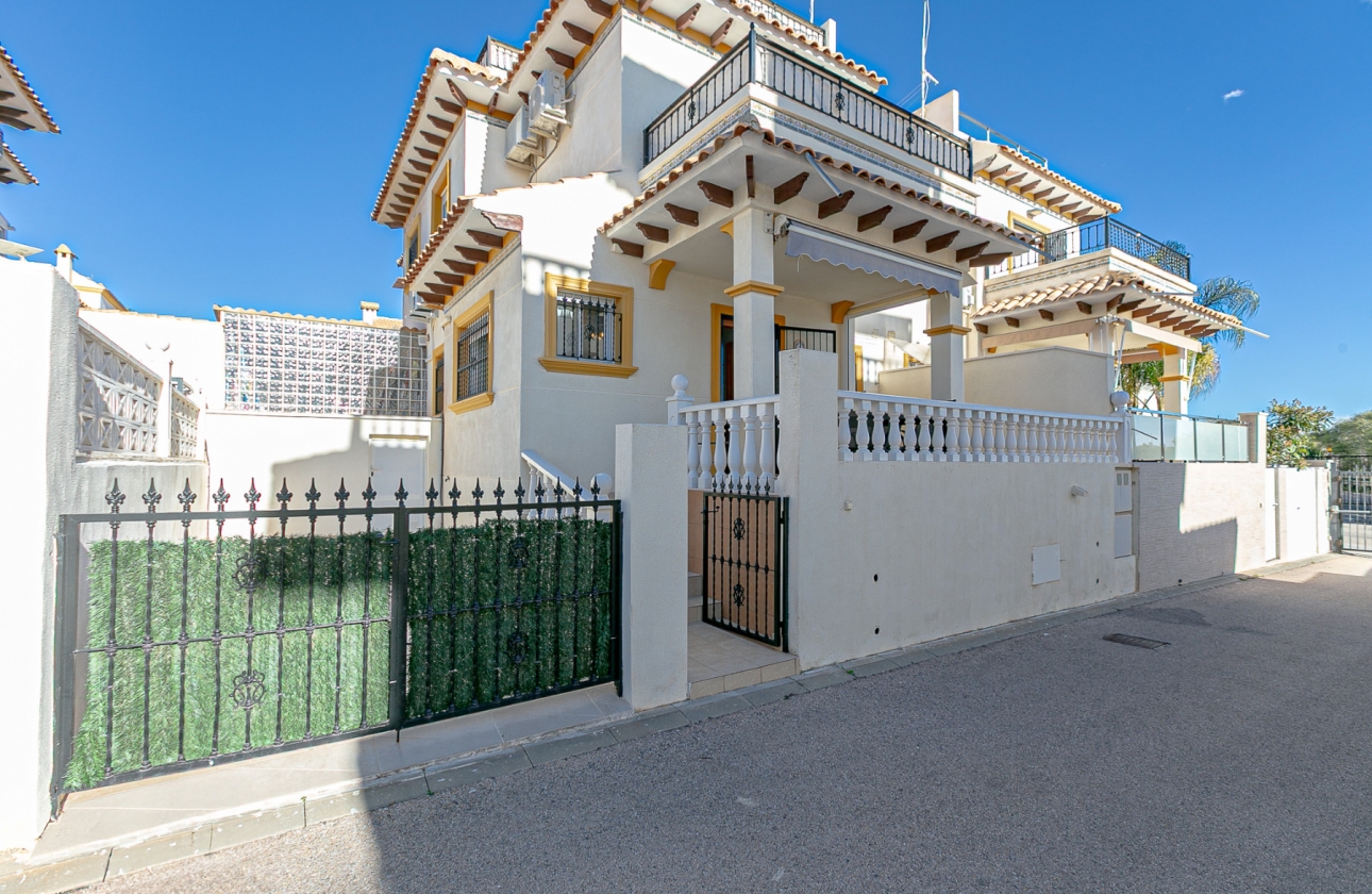 Resale - House - Playa Flamenca