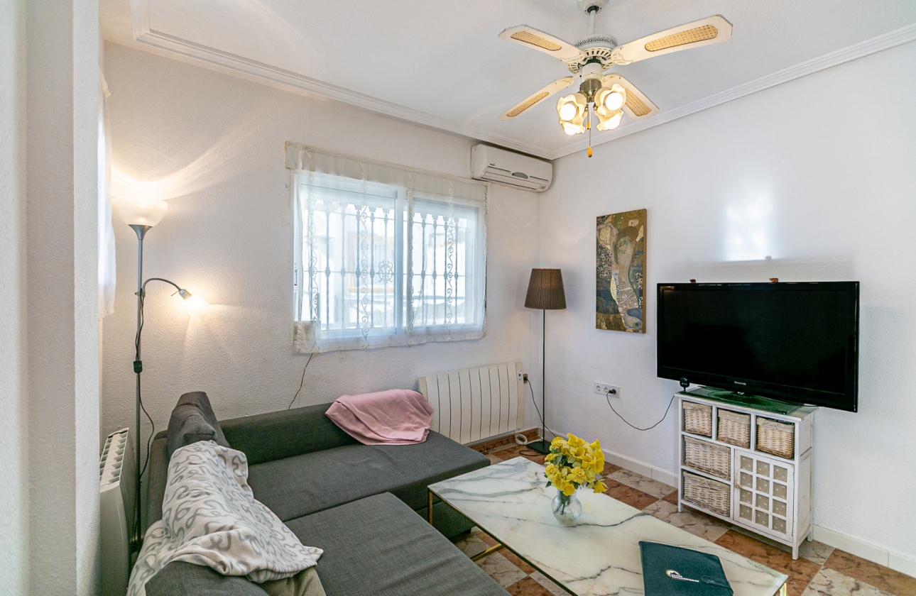 Resale - House - Playa Flamenca