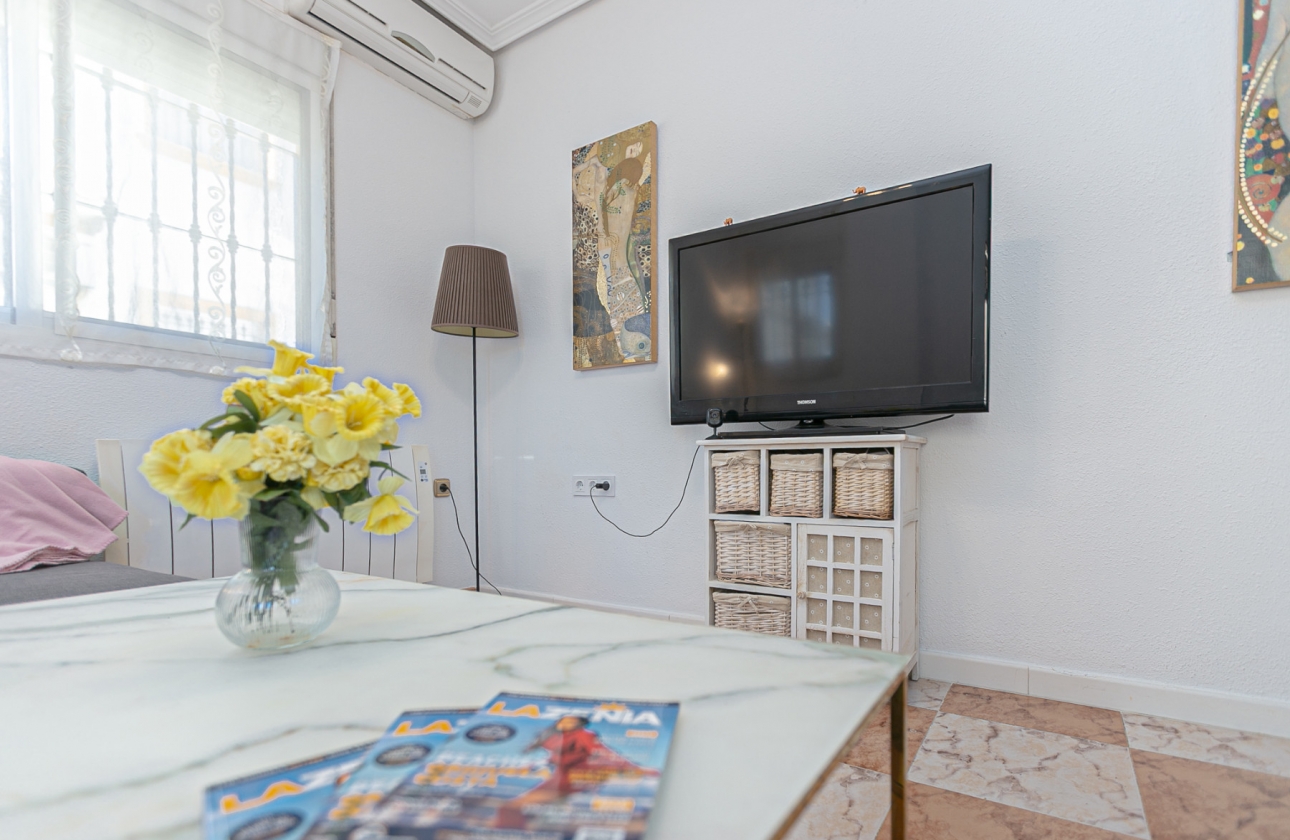 Resale - House - Playa Flamenca