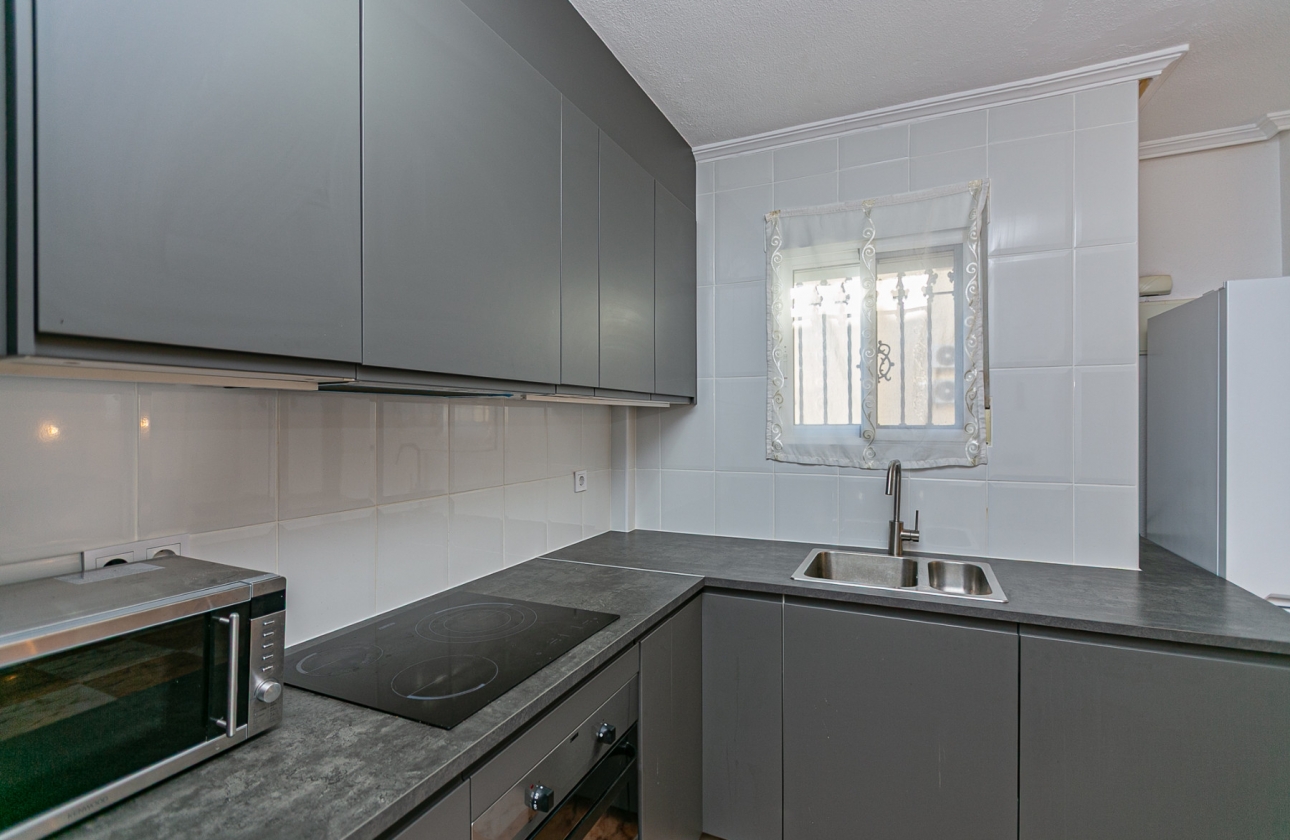 Resale - House - Playa Flamenca