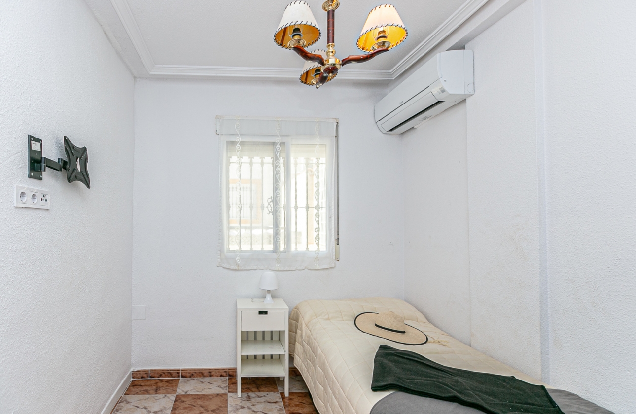 Resale - House - Playa Flamenca