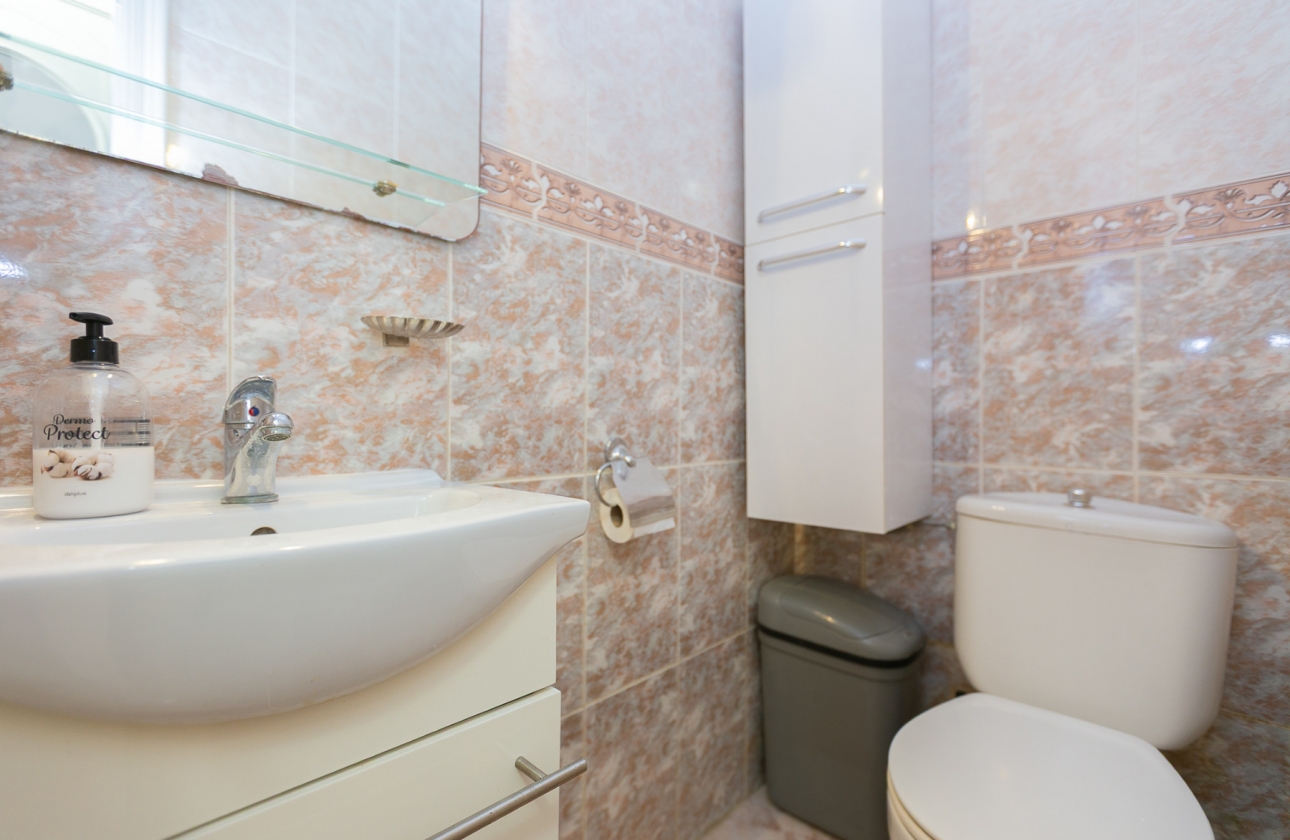 Resale - House - Playa Flamenca