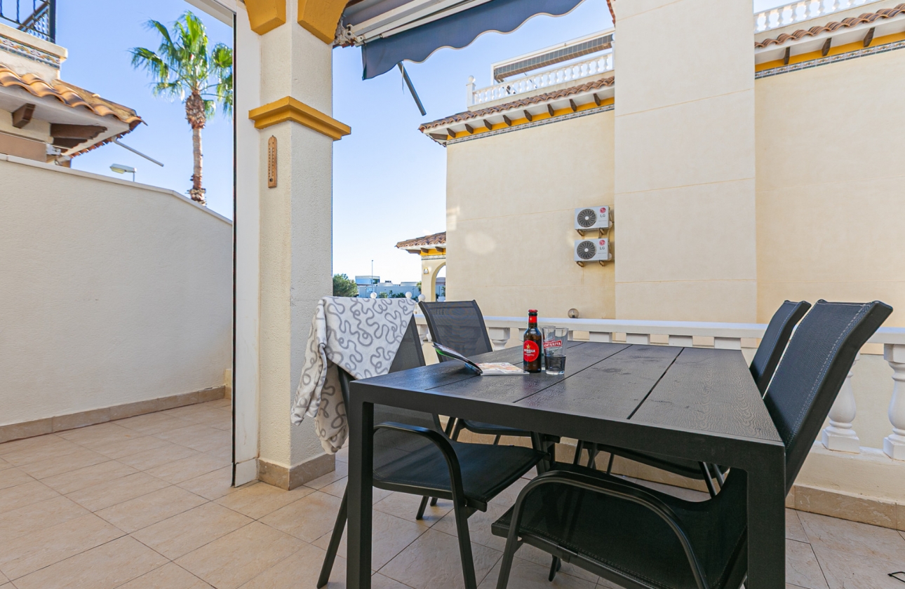 Resale - House - Playa Flamenca
