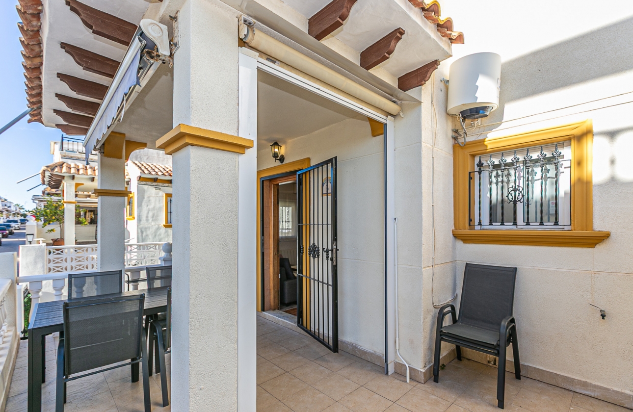 Resale - House - Playa Flamenca