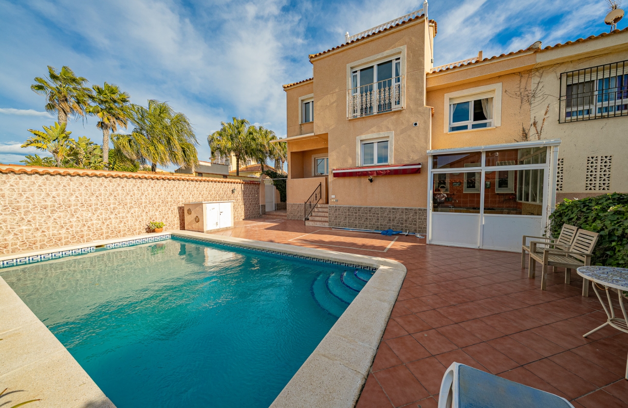 Wiederverkauf - Villa - Torrevieja - El Chaparral