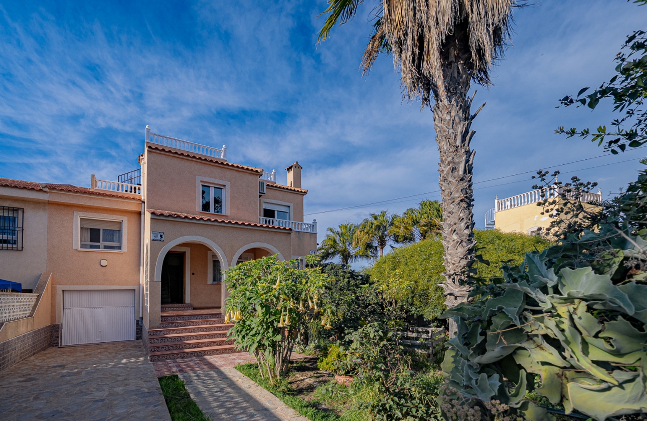 Wiederverkauf - Villa - Torrevieja - El Chaparral