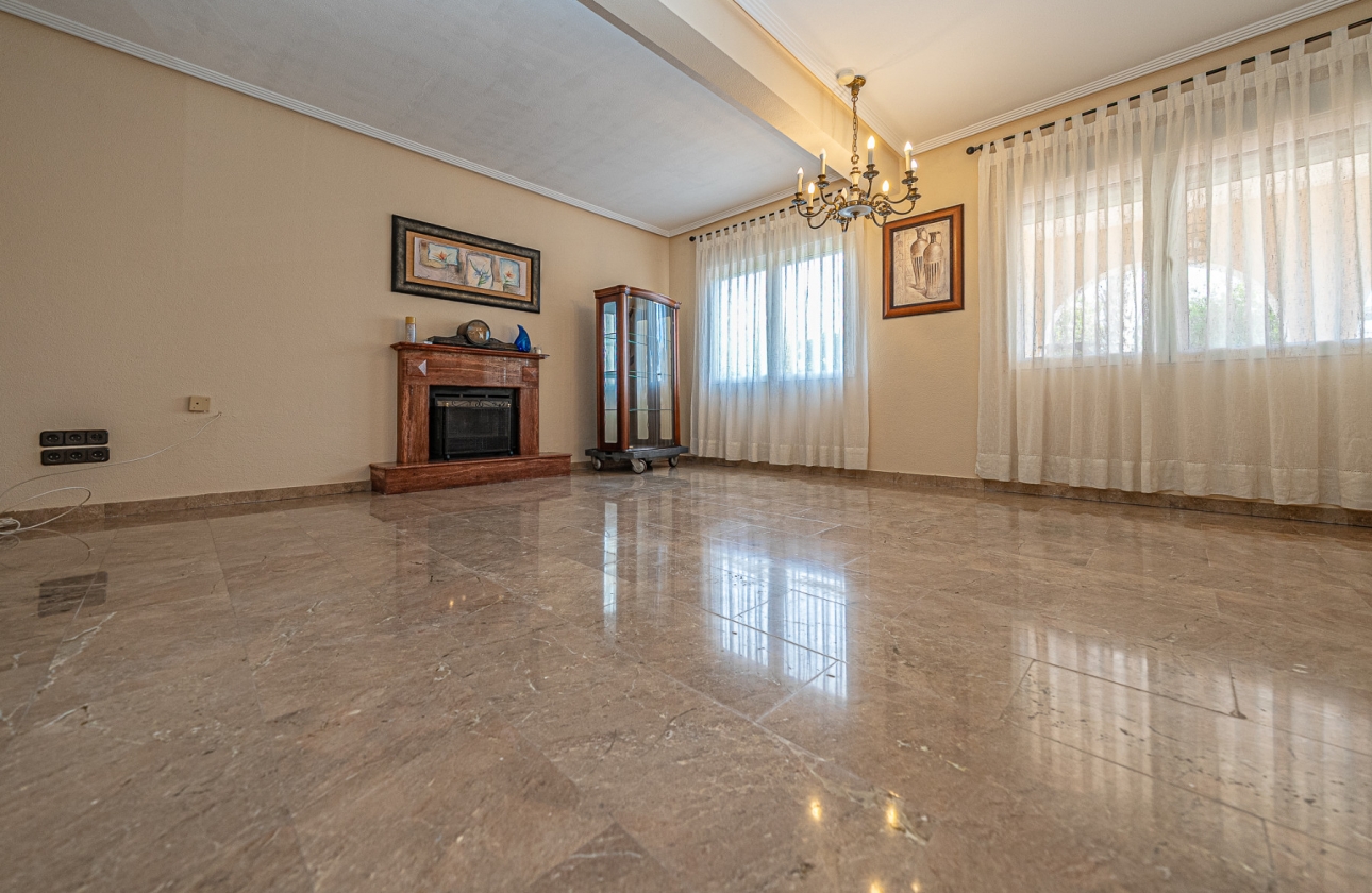 Wiederverkauf - Villa - Torrevieja - El Chaparral