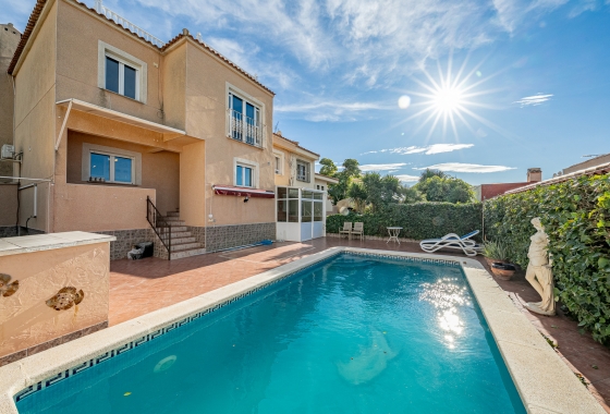 Wiederverkauf - Villa - Torrevieja - El Chaparral