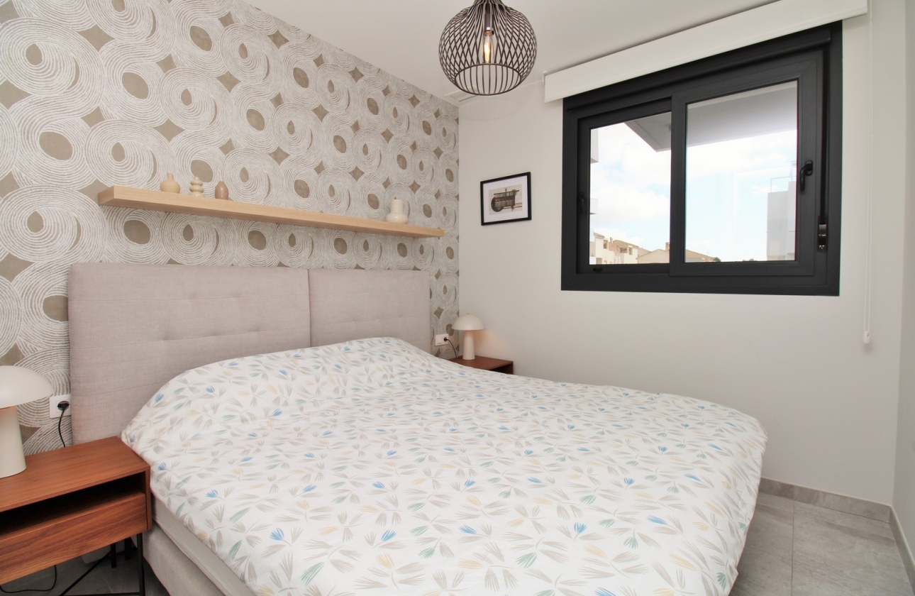 Resale - Apartment / flat - Villamartin