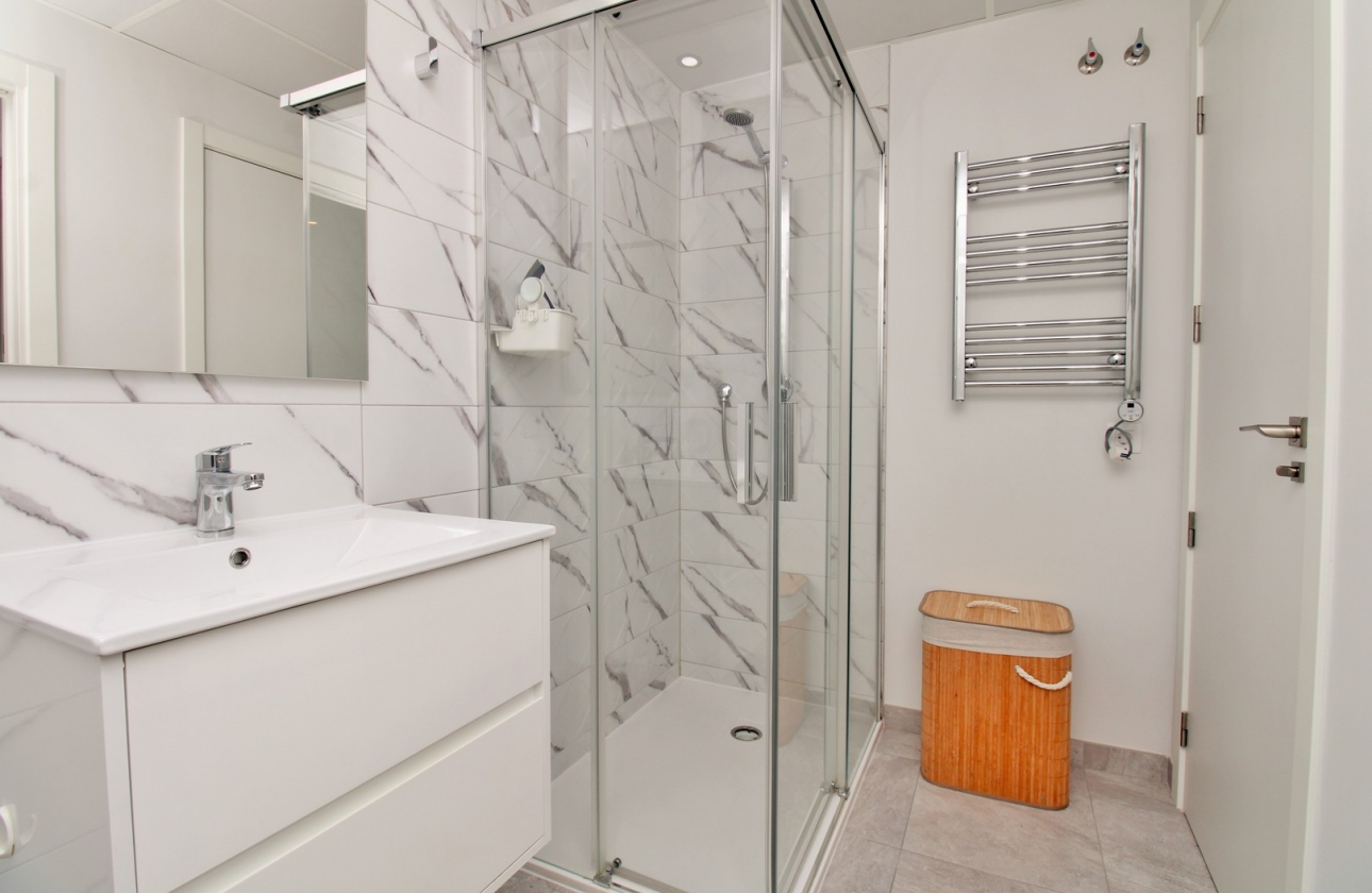 Resale - Apartment / flat - Villamartin