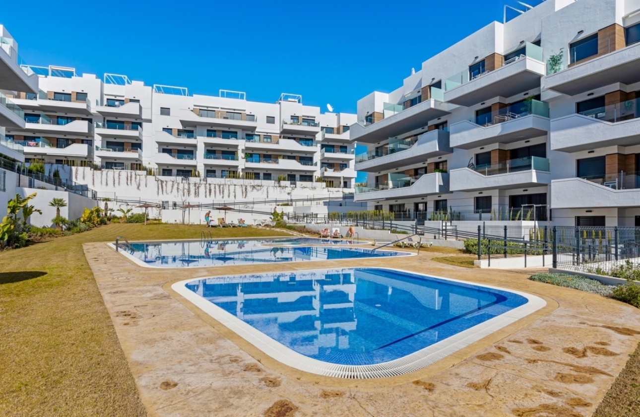Resale - Apartment / flat - Villamartin
