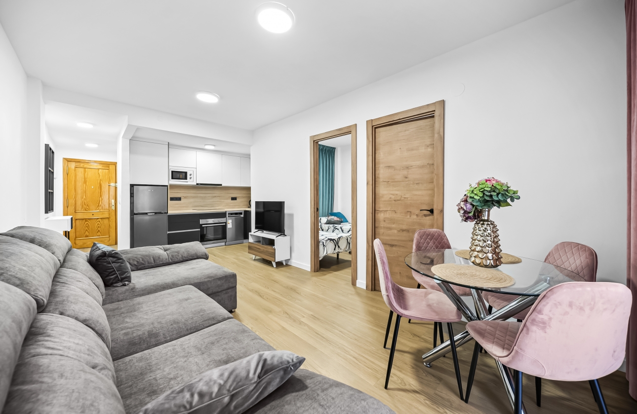 Resale - Apartment / flat - Torrevieja - Centro