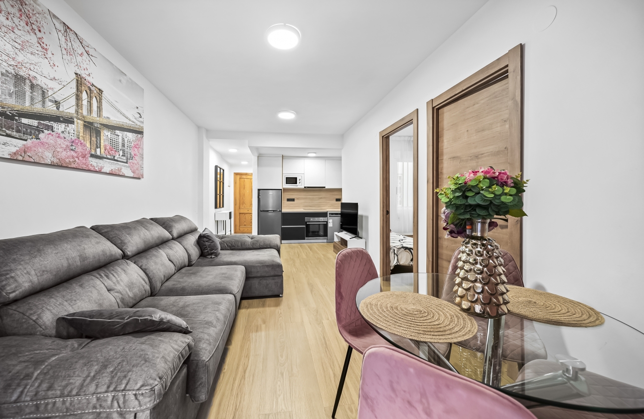 Resale - Apartment / flat - Torrevieja - Centro