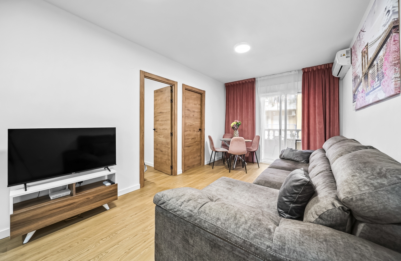 Resale - Apartment / flat - Torrevieja - Centro
