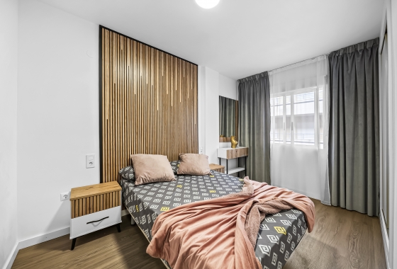 Resale - Apartment / flat - Torrevieja - Centro