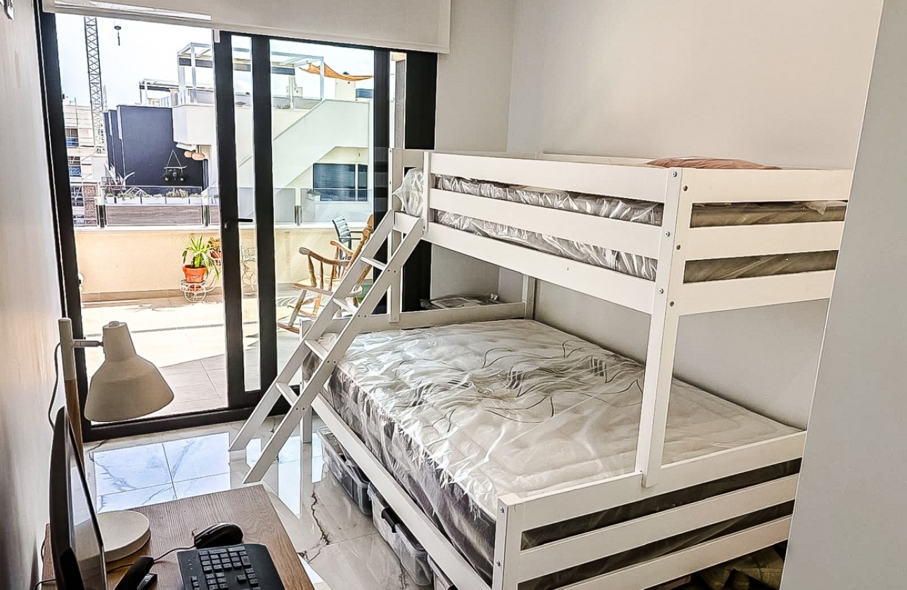 Wiederverkauf - Wohnung - Orihuela Costa