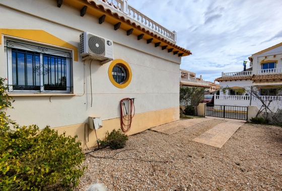 Resale - House - Orihuela Costa - La Florida