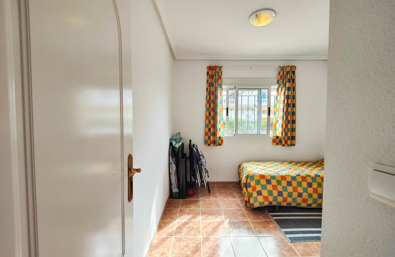 Resale - House - Orihuela Costa - La Florida