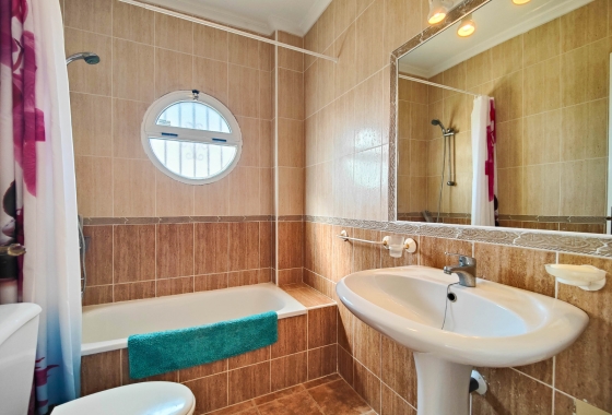 Resale - House - Orihuela Costa - La Florida