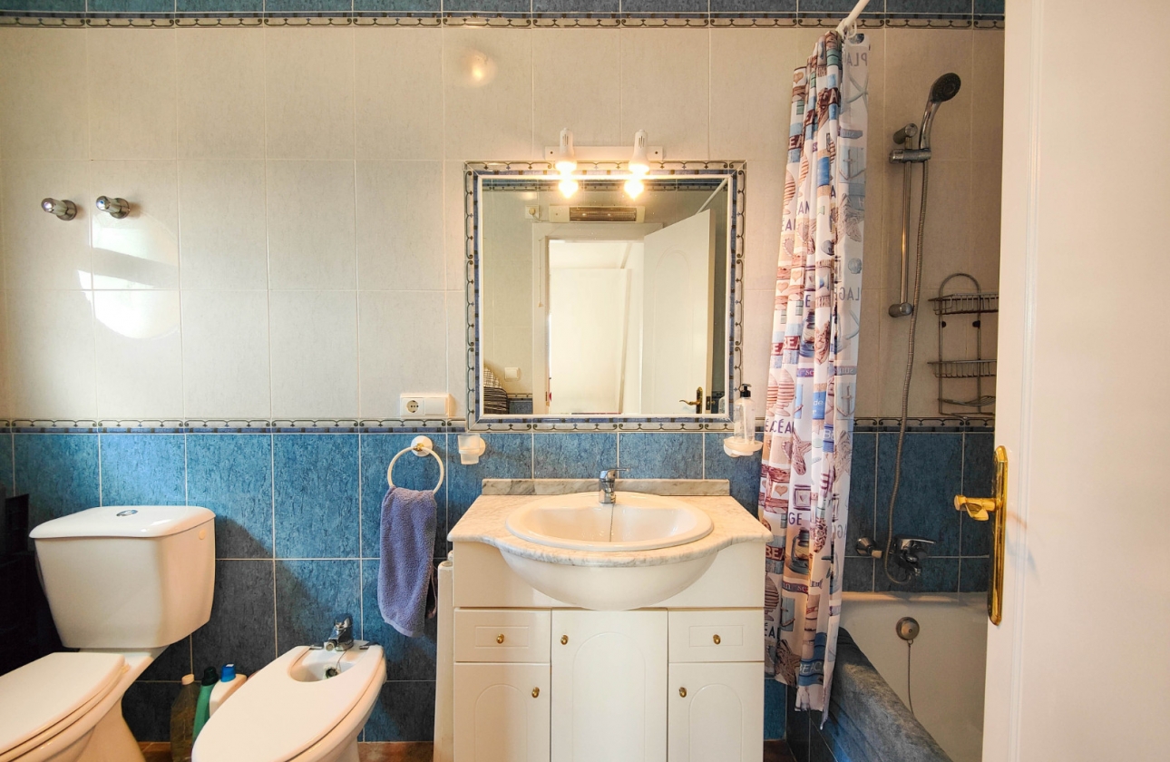 Resale - House - Orihuela Costa - La Florida